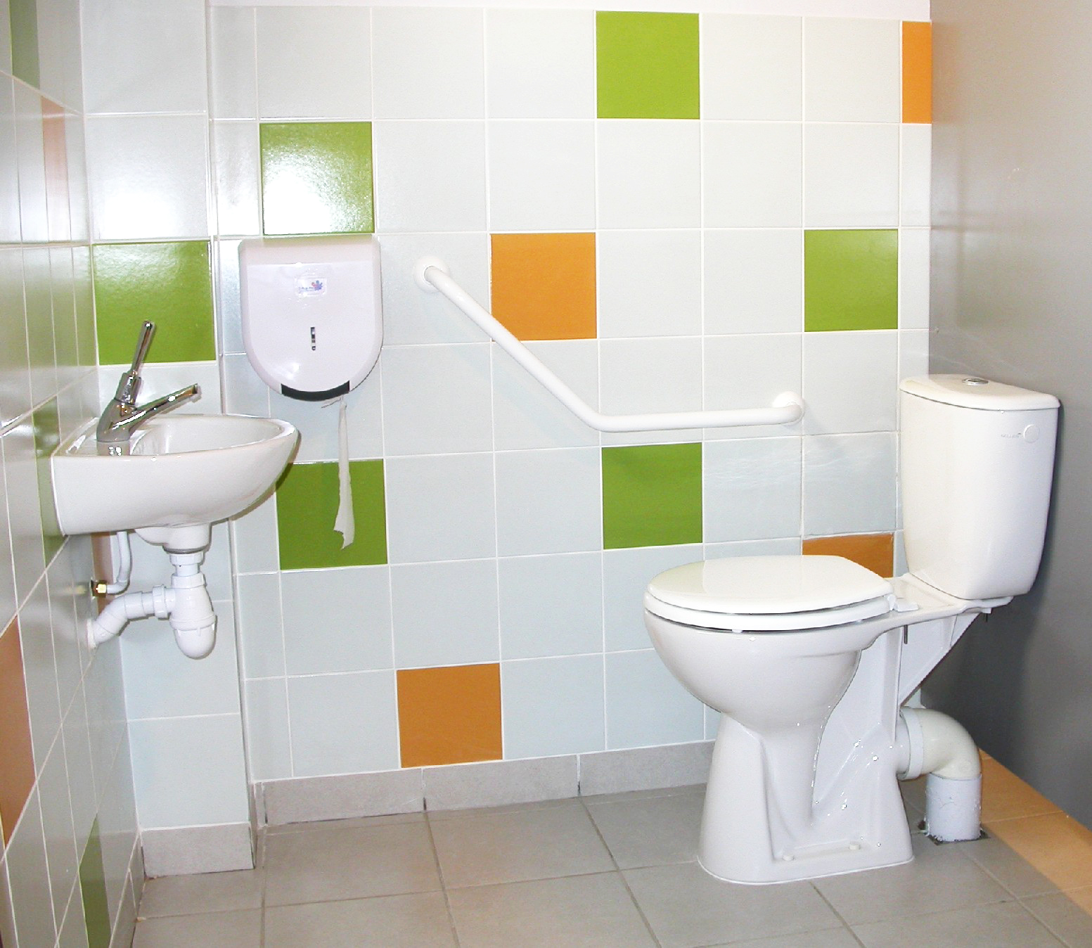 WC sanitaires - PMR -  SAT MARCHAND